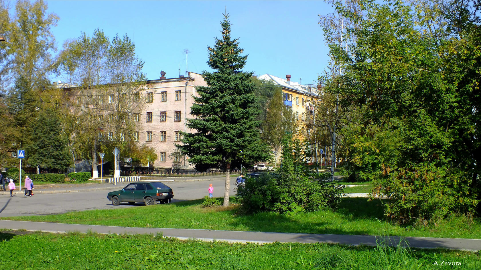 Улица Горьковская - Улицы Новокузнецка. Заводской район - Фотоальбом - 400  Знаменитых Новокузнечан